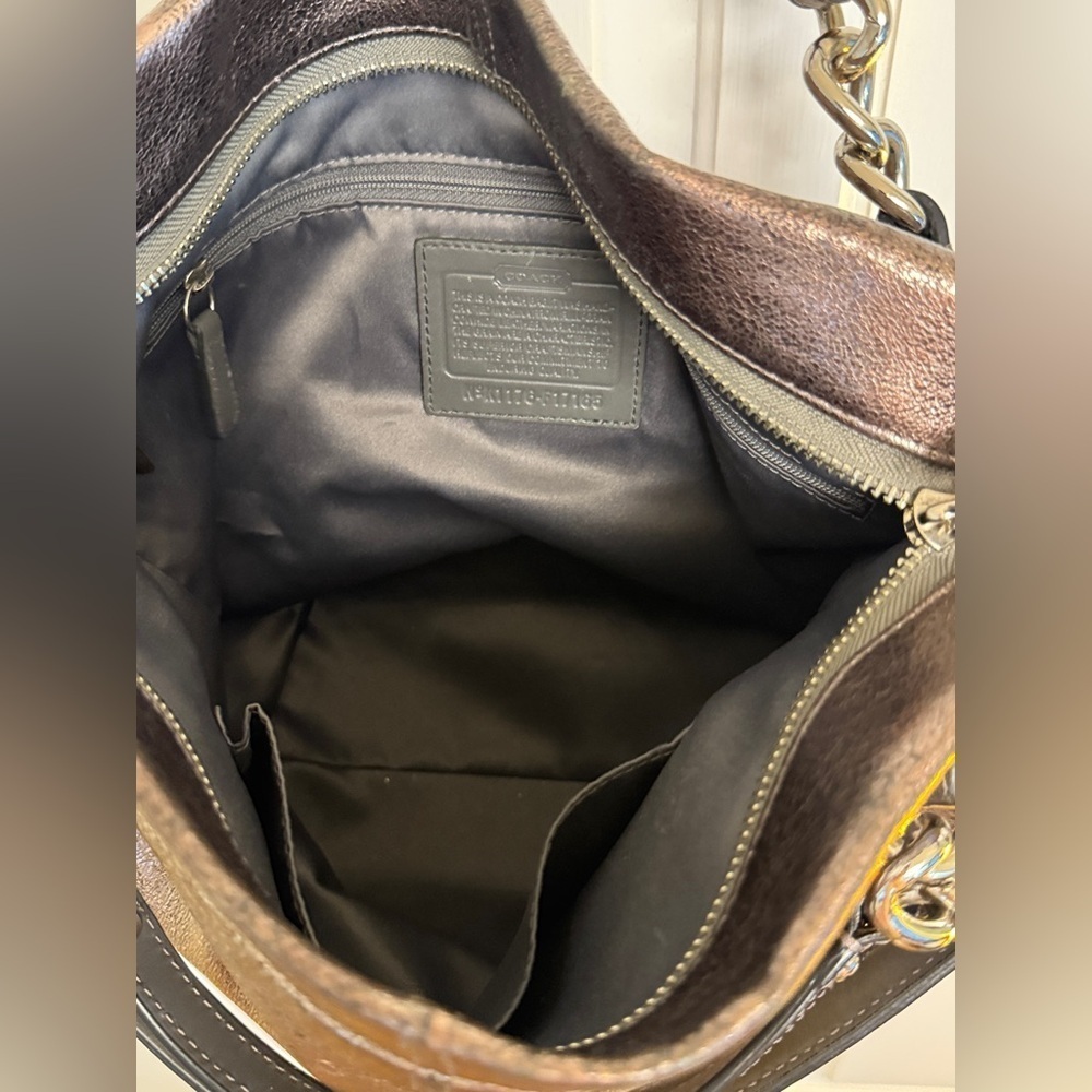 COACH ๐ฅ Brooke Leather Pewter Silver Metallic Hobo Bag Purse - Picture 8 of 9